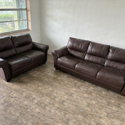 Leather sofa and loveseat