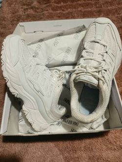 Avia shoes women 8.5