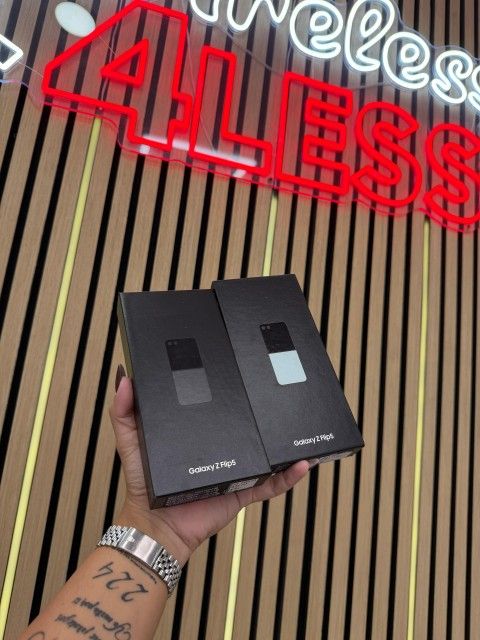 Samsung Flip 5Unlocked 