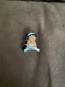 Disney Princess Banner Pin