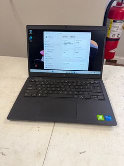 Dell Latitude 3420 14” Laptop 11th Gen i5-1135G7 16gb RAM 256gb SSD Windows 11 2gb Graphics