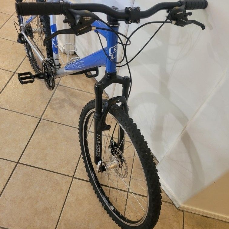 GT Outpost Mountain Bike (X-Large) for Sale in Tucson, AZ