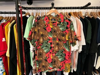 Stüssy Watercolor Flower Shirt Floral Graphic Size Medium