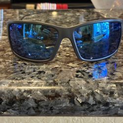 Men’s Costa Del Mar ‘Reefton’ Sunglasses. 