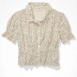 American  Eagle  Short-Sleeve Button-Up blouse size x-large used 