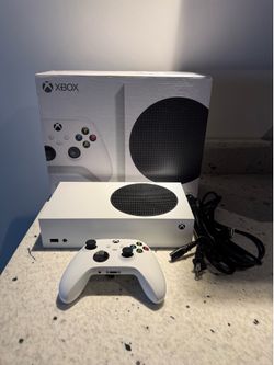 Xbox Series “S” White