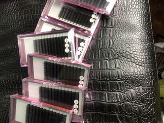 Eyelash Extension Trays