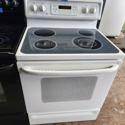 GE Electric Stove 