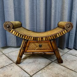 Oriental-style Bench