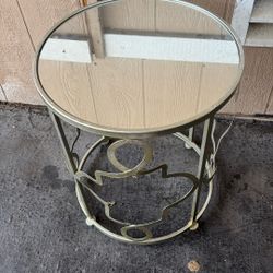 Mirror Table 