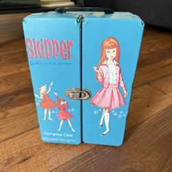 Vintage 1960s Mattel Barbie Skipper Redhead/w case