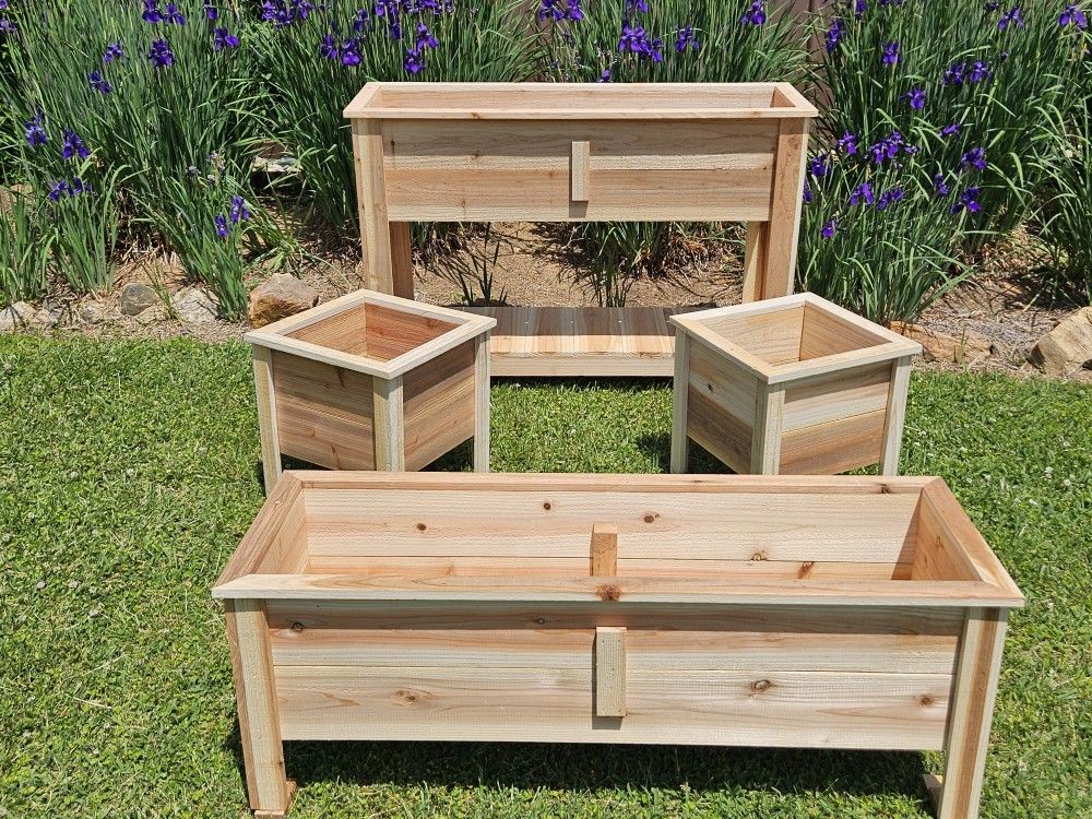 Cedar Planter Boxes