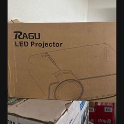 New LED Projector 
