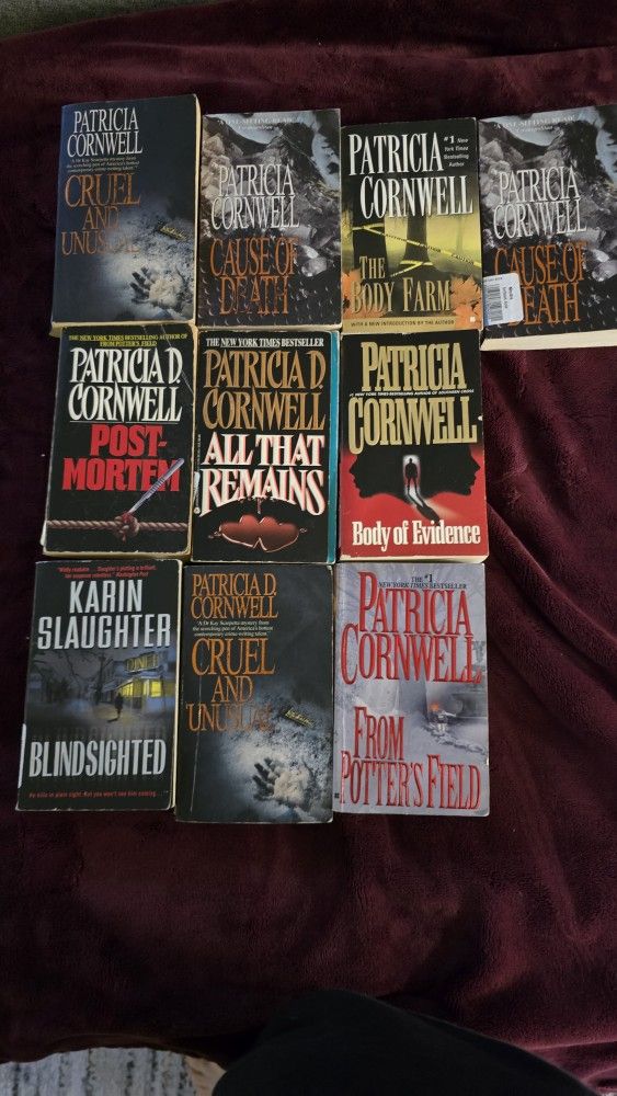 Patricia CORNWELL Collection
