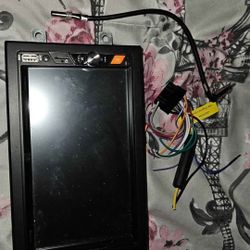 Touch screen car radio