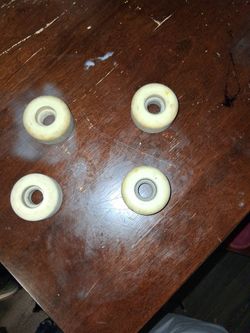 Set of 4 Skateboard Wheels