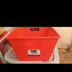 A   Square Red Bucket