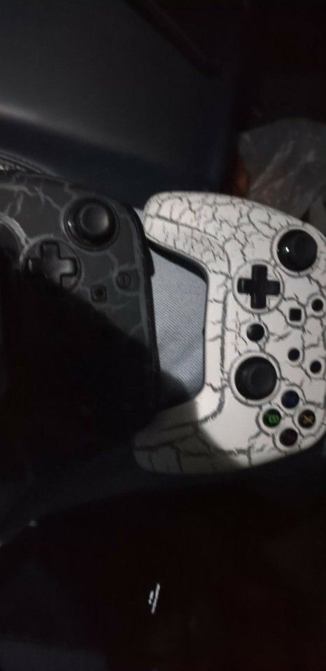 NINTENDO SWITCH CONTROLLERS FOR ALL MODELS