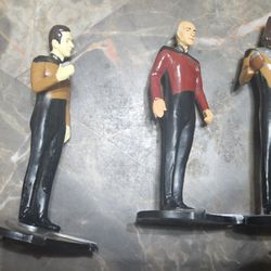 4 Star Trek Next Generation Vinyl Dolls Figures:  Picard Troi Data Worf