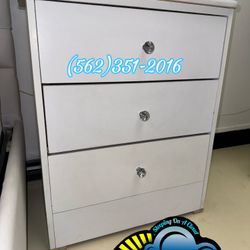 Three Drawer White Diamond Dresser Cajonera Comoda Nueva 