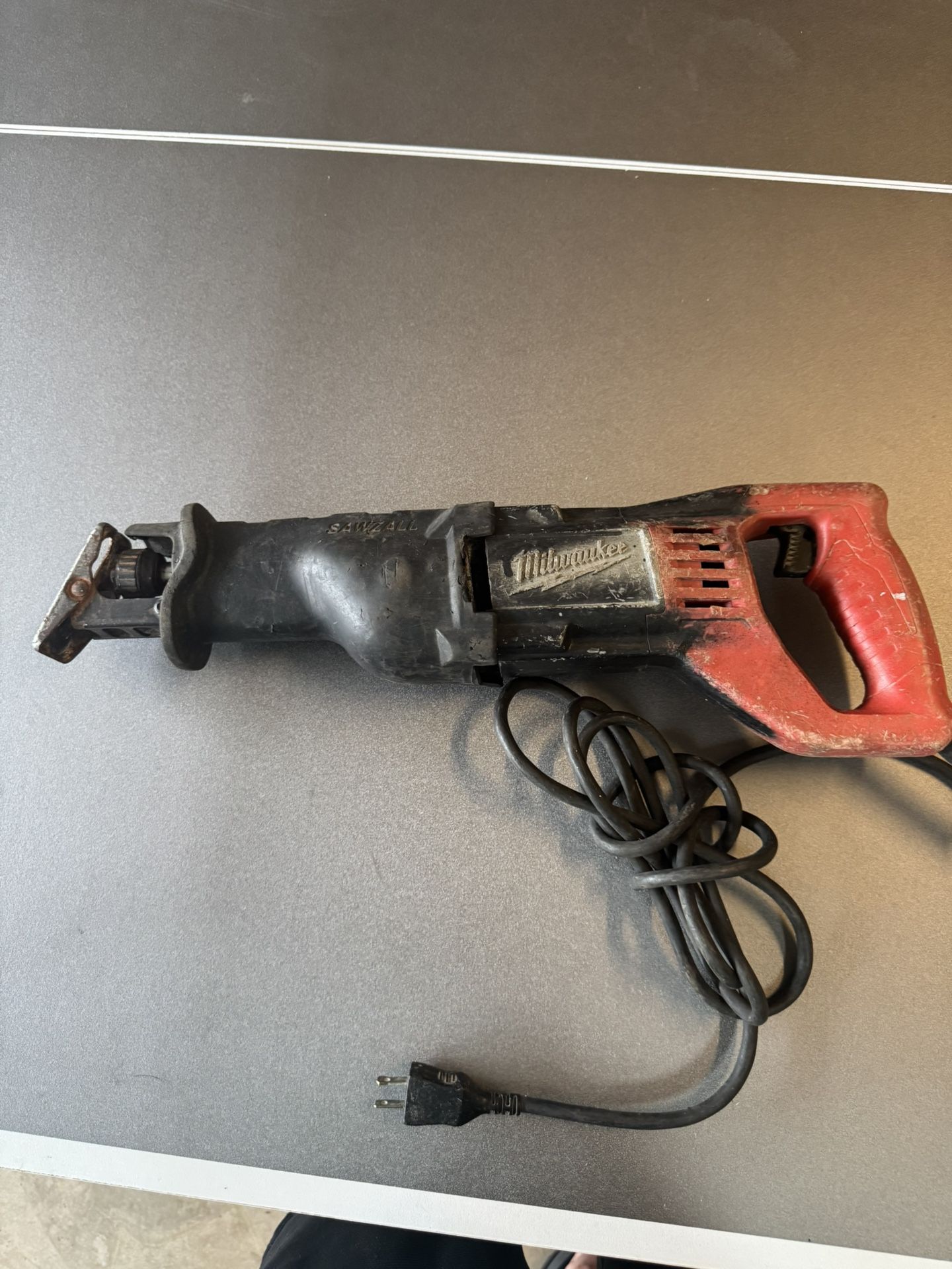 Milwaukee Sawzall 6519 Model