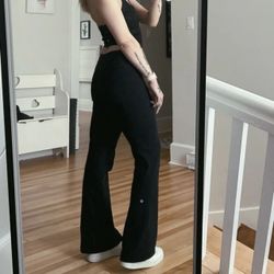 LULULEMON Black Groove Reversible Mid Rise Straight Wide Leg Yoga Pant Leggings
