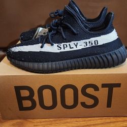 Adidas Yeezy 350 V2 "Core Black White" Size 12