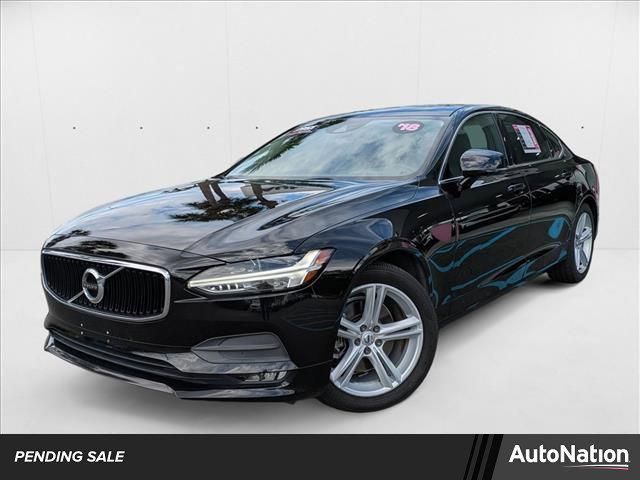 2018 Volvo S90