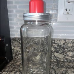 New! Stoli large glass mason jar shaker with measurements