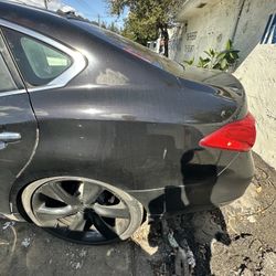 2011-2019 INFINITI M37 Q70 QUARTER PANEL LEFT DRIVER SIDE