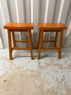 Coaster Oak 24”H Bar Stools