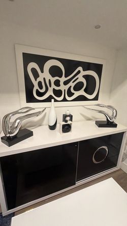 Consola/ceibo y cuadro decorativo