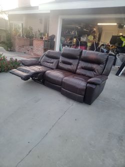 Free recliners couch