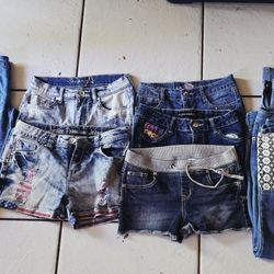 Juniors clothing 12-14