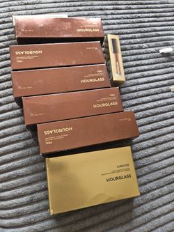 Brand new hourglass make up $8 each I have 100 pieces or make me in offer for everything