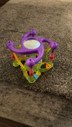Baby toys