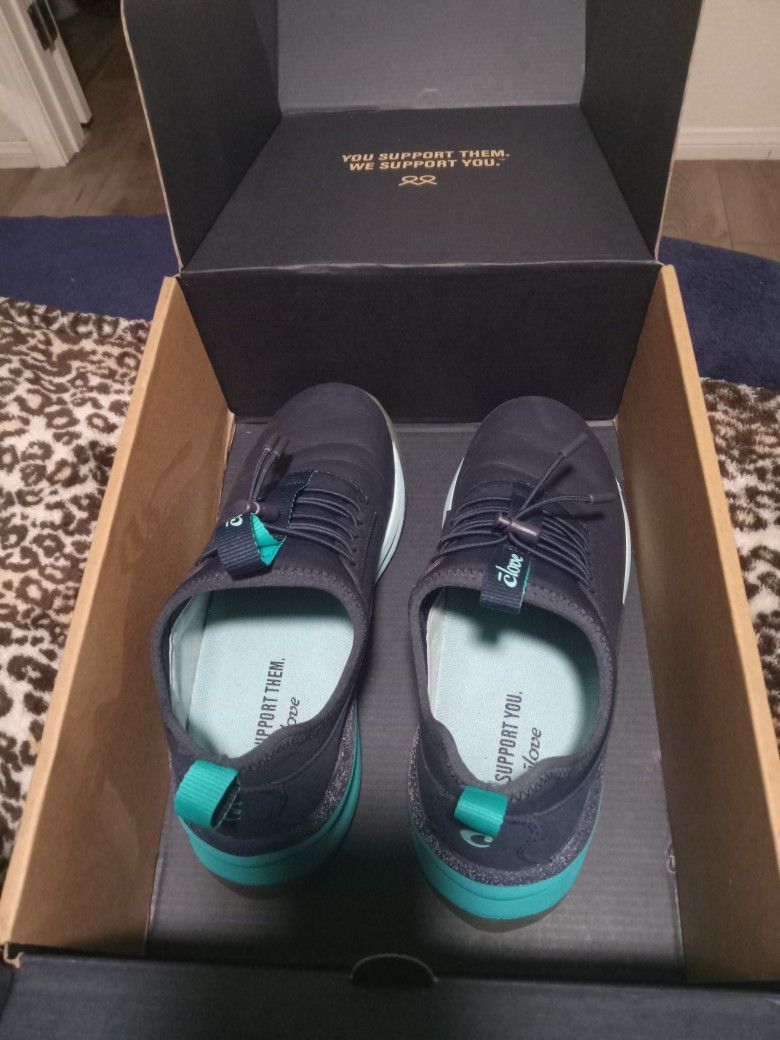 Cloves Shoes for Sale in Lincoln Acres, CA OfferUp