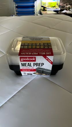 Unopened meal prep containers and lids