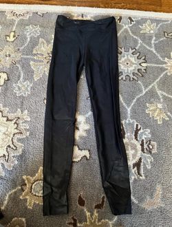 Koral black leggings
