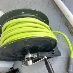 Flexzilla Hose And Pump With  Reeler