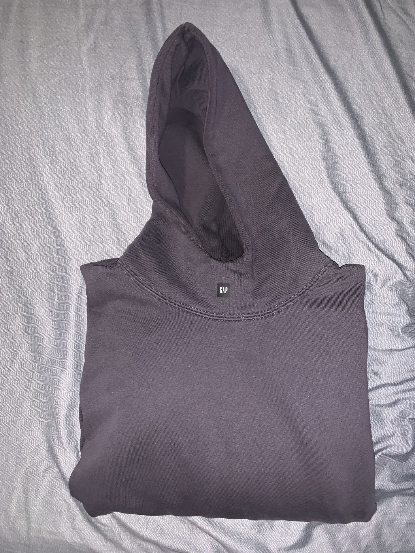 Yeezy Gap Balenciaga Logo Hoodie Size M for Sale in Miami Gardens, FL -  OfferUp