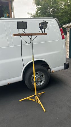 20$ construction light