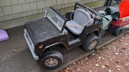 Modified Kid Trax Classic Ford Bronco Ride-On Toy