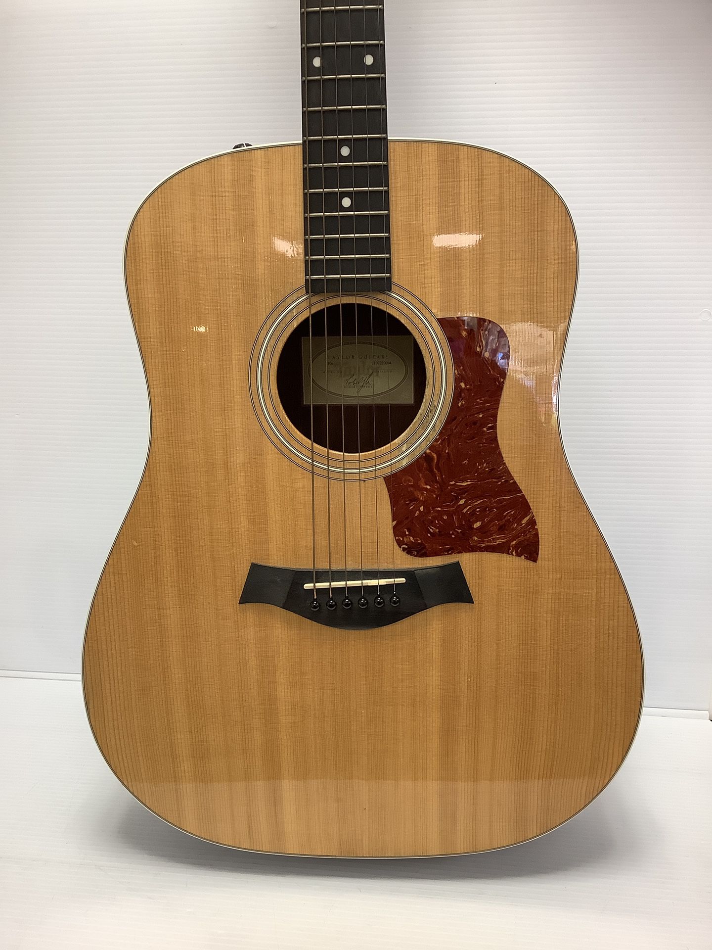 Taylor 210e Acoustics Electric Guitar Vintage