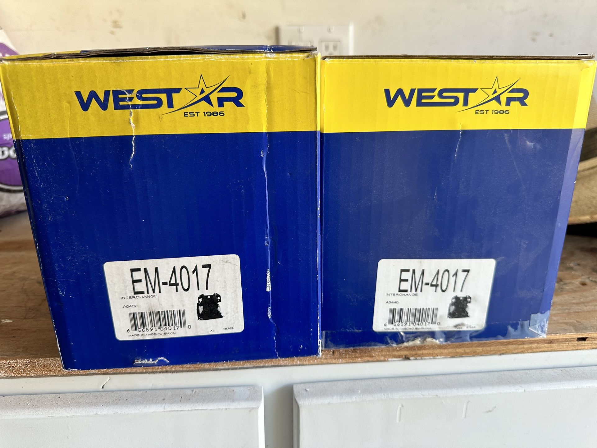 Westar EM-4017 Engine Mounts, Right And Left Pair