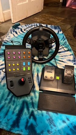 Saitek Farming Simulator Wheel, Pedals, & Vehicle Side Panel Bundle