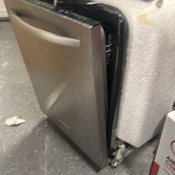 Apleances and AC units