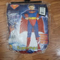 SUPERMAN COSTUME LARGE(12-14)