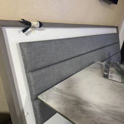 King Bedroom Set , Headrest Lights Up  $400