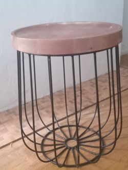 Side table/storage